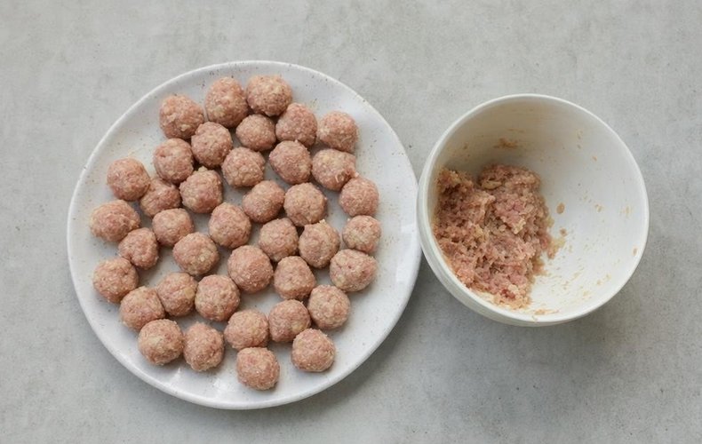 Albóndigas en caldo: paso 3