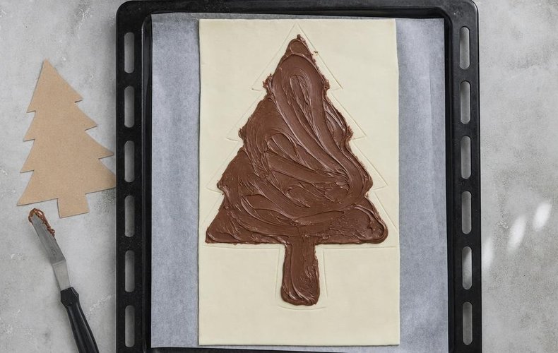 Árbol de Navidad de hojaldre con Nutella: paso 1