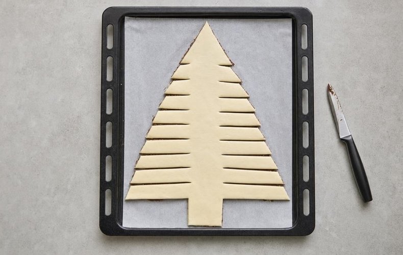 Árbol de Navidad de hojaldre con Nutella: paso 3