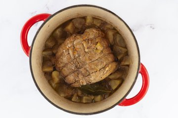 Preparación del asado de ternera con manzanas, foto 11