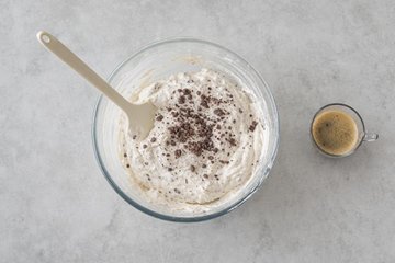 Brazo de gitano de tiramisú: paso 3