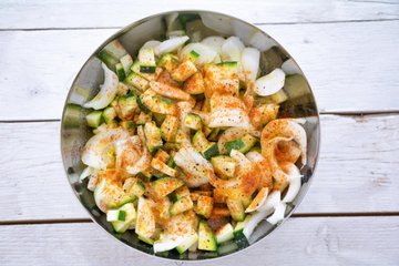Receta de calabacines con cebollas al horno 2