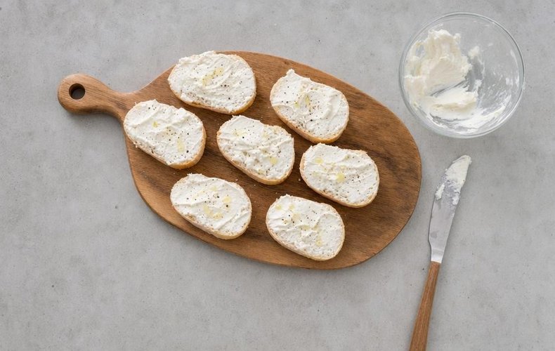 Canapés de salami y aceitunas: paso 5