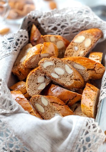 Receta Cantucci (galletas toscanas de almendra): la receta original