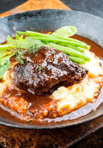 Receta Carrillera de ternera estofada con puré