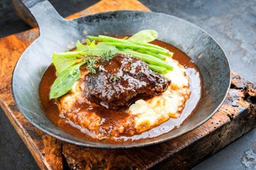 Receta Carrillera de ternera estofada con puré