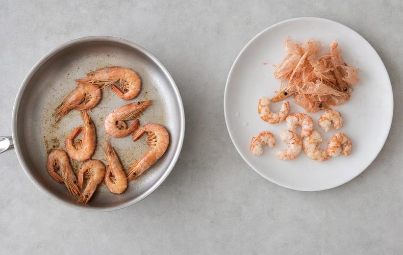 Cestitas de alcachofa con ensalada de marisco: paso 4