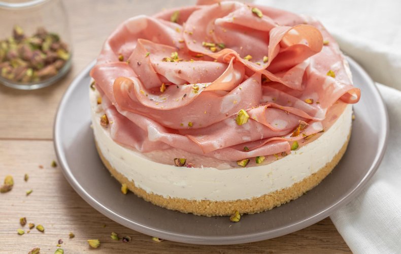 Cheesecake de mortadela
