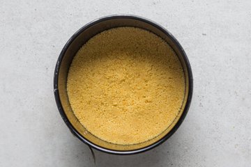 Preparación de la cheesecake de mortadela 2