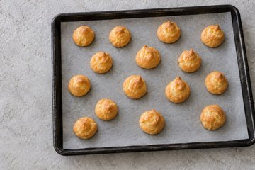 Croquembouche, torre de profiteroles: paso 3