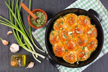 Receta Danubio salado (brioche de bolitas rellenas)