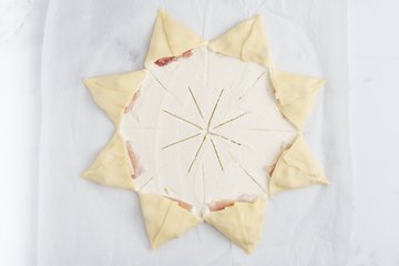 Preparación de la estrella de Navidad de hojaldre