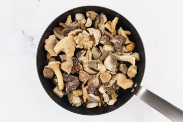 Preparación de los funghi trifolati, foto 2