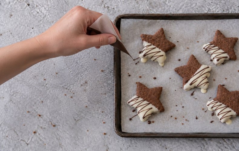 Galletas de masa quebrada de cacao y avellanas: paso 7
