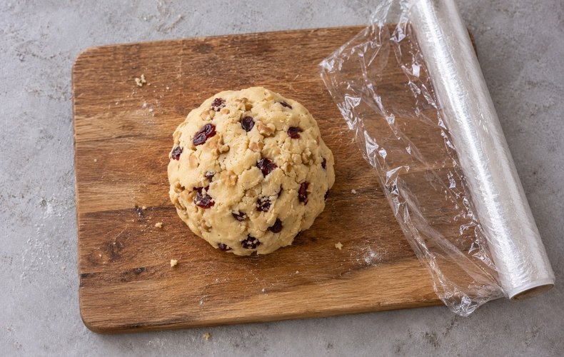 Galletas de nueces y arándanos: paso 3