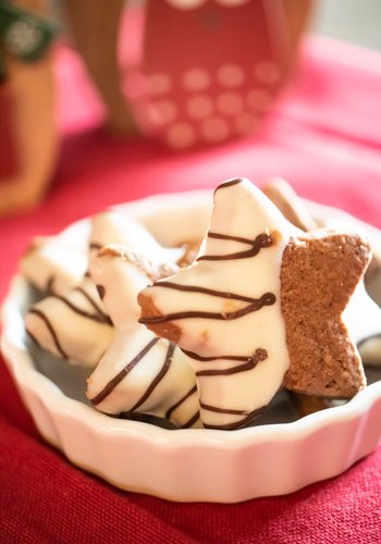Receta Galletas de masa quebrada de cacao y avellanas