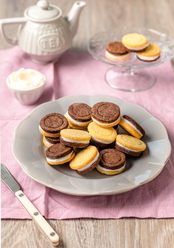 Receta Galletas Ringo caseras (rellenas de crema de mantequilla)