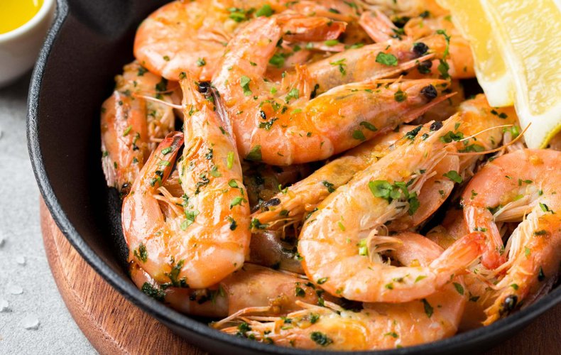 Gambas al limón a la sartén