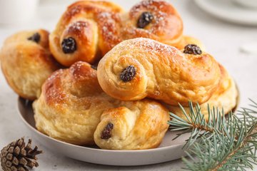 Receta Lussekatter, bollos suecos de Santa Lucía