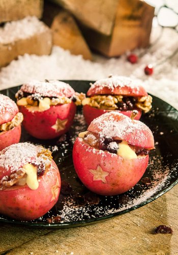 Receta Manzanas asadas rellenas de frutos secos y crema inglesa