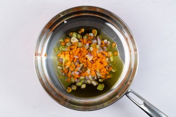 Nidos de tagliatelle al horno: paso 1