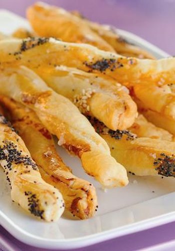 Receta Palitos de queso con semillas de amapola y sésamo