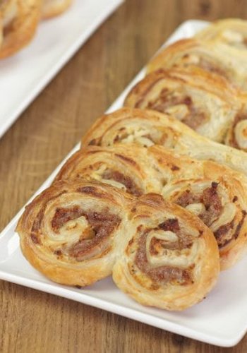 Receta Palmeritas de salchicha y robiola