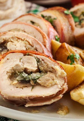 Receta Pechuga de pollo con champiñones, cebolla y panceta