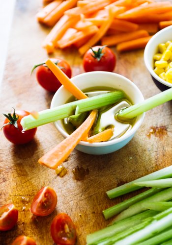 Receta Pinzimonio (verduras crudas con aliño de aceite y limón)