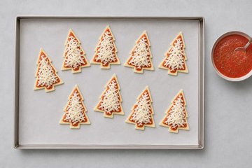 Pizzetas de Navidad en forma de árbol: paso 2