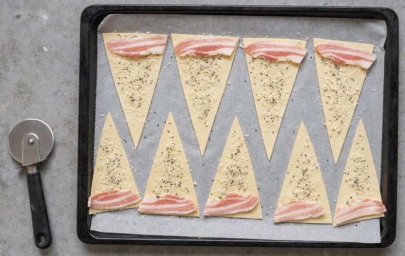 Minicruasanes de hojaldre con bacon: paso 2