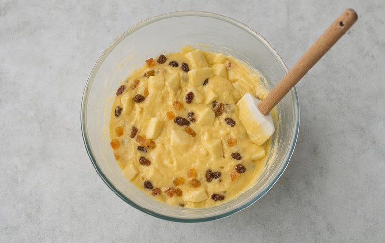 Tarta panettone con manzanas: paso 3