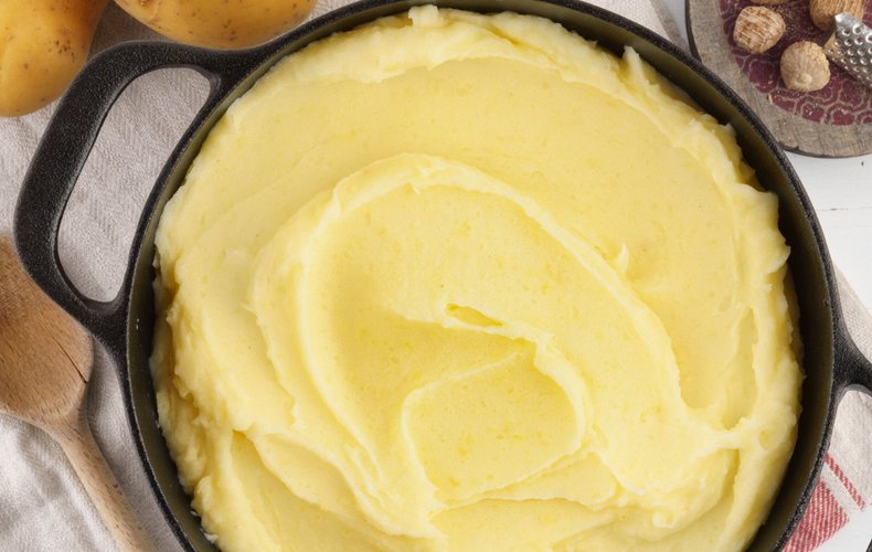Puré de patatas servido