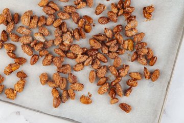 Preparación de las almendras garrapiñadas 8
