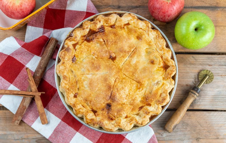Apple pie con masa quebrada y relleno de manzana