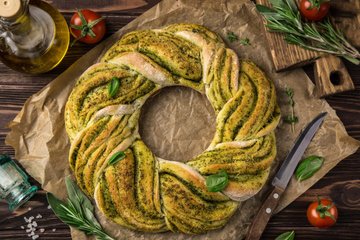 Receta Corona de pan con pesto