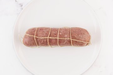 Preparación del cotechino con lentejas 9