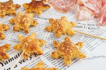 Receta Copos de nieve de hojaldre con parmesano