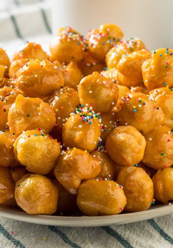 Receta Struffoli (bolitas de miel napolitanas)