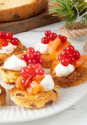 Receta Tostas de panettone y salmón