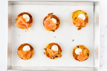 Receta de tostas de panettone y salmón: preparación 10