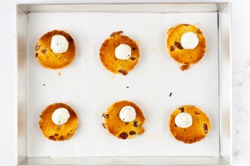 Receta de tostas de panettone y salmón: preparación 9