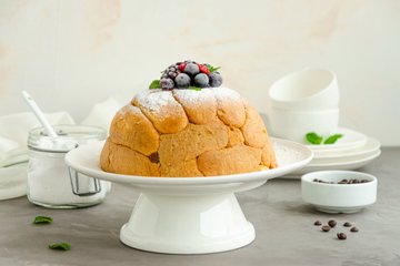 Receta Zuccotto fácil y rápido (cúpula de soletillas y crema)