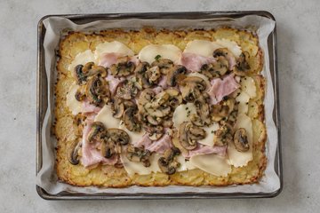 Rollo de patata, champiñones y scamorza: paso 6