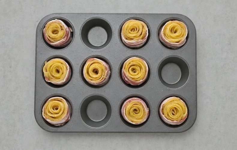 Rosas de patata y bacon al horno: paso 4