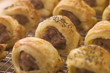 Receta Saladitos de hojaldre y salchicha
