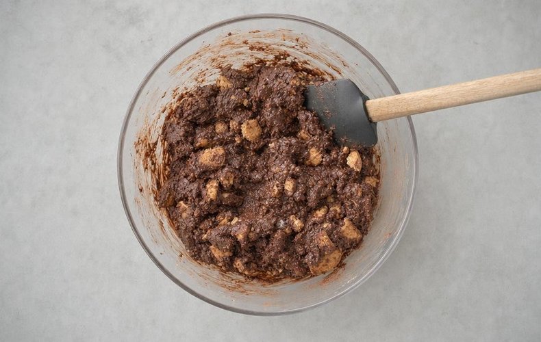 Salami de chocolate con amaretti: paso 3