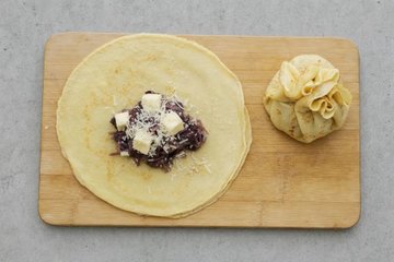 Saquitos de crepe con radicchio y taleggio: paso 3, foto 2