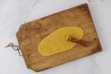 Preparación de los sobres de hojaldre rellenos