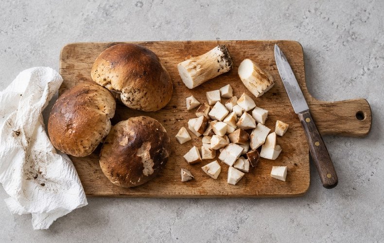 Sopa de boletus: paso 1